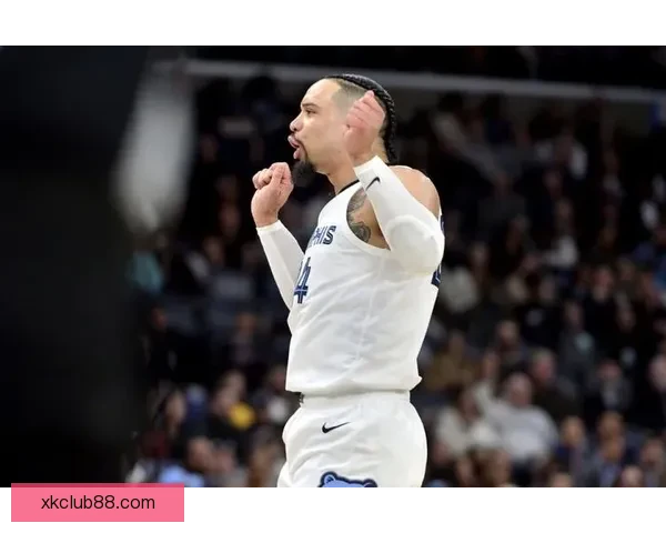 复出首秀狄龙仅89秒吃技犯若再犯或面临禁赛 复出首秀狄龙仅89秒吃技犯若再犯或面临禁赛